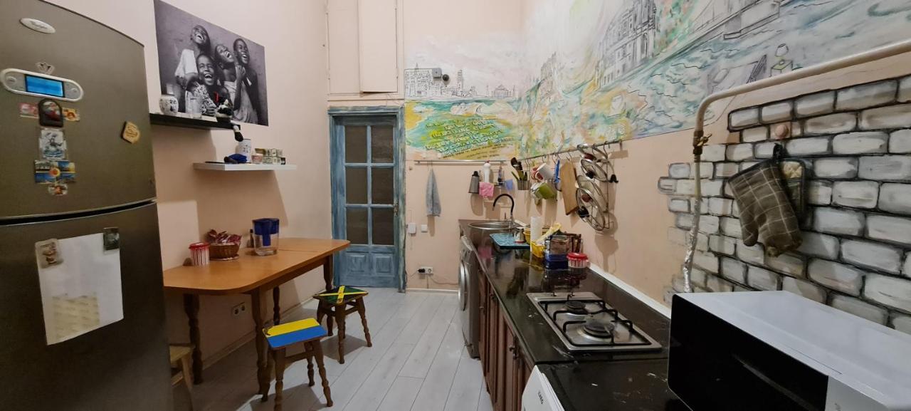 Dja Hostel Kiev Ngoại thất bức ảnh