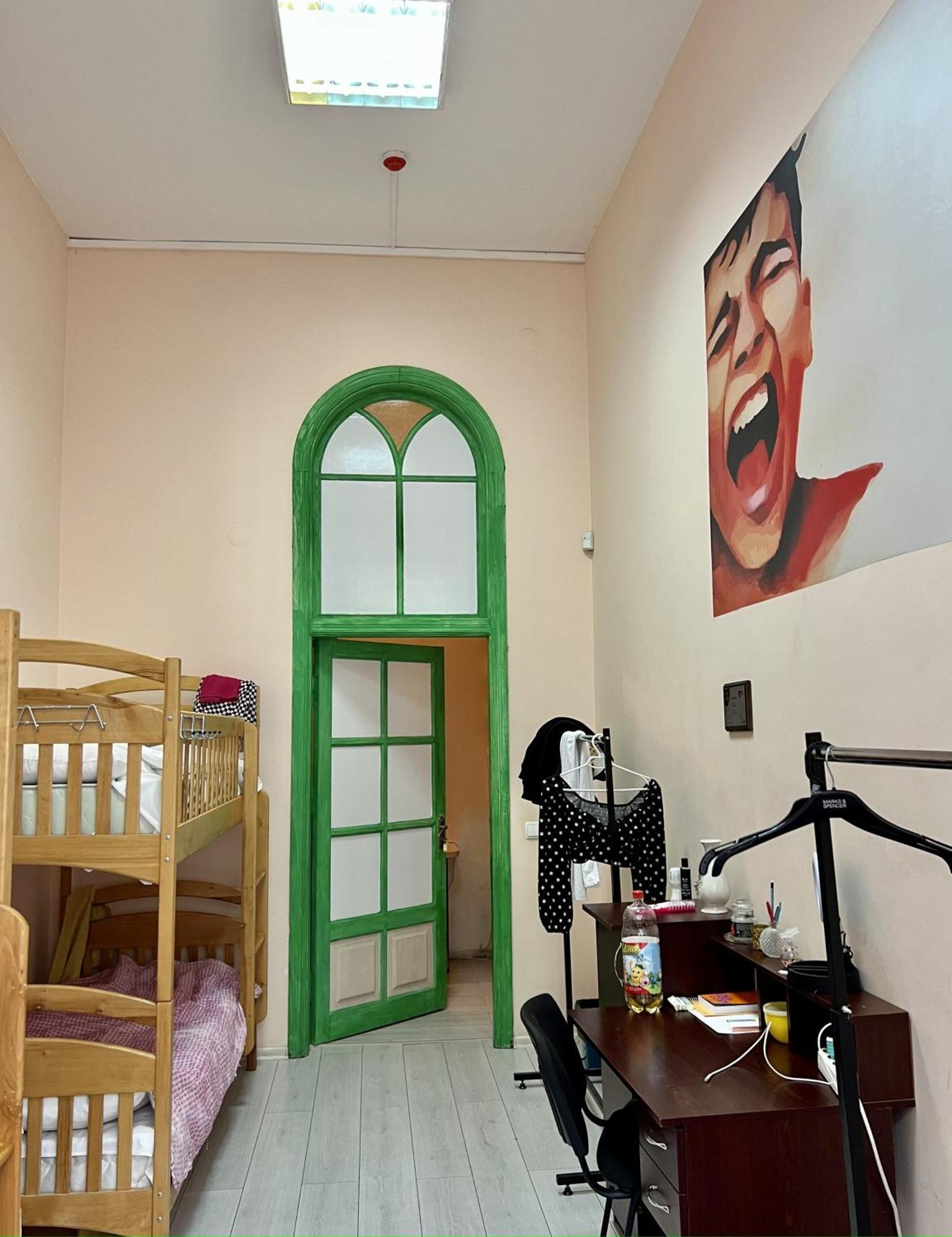 Dja Hostel Kiev Ngoại thất bức ảnh